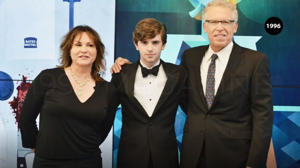 Freddie With Parents
